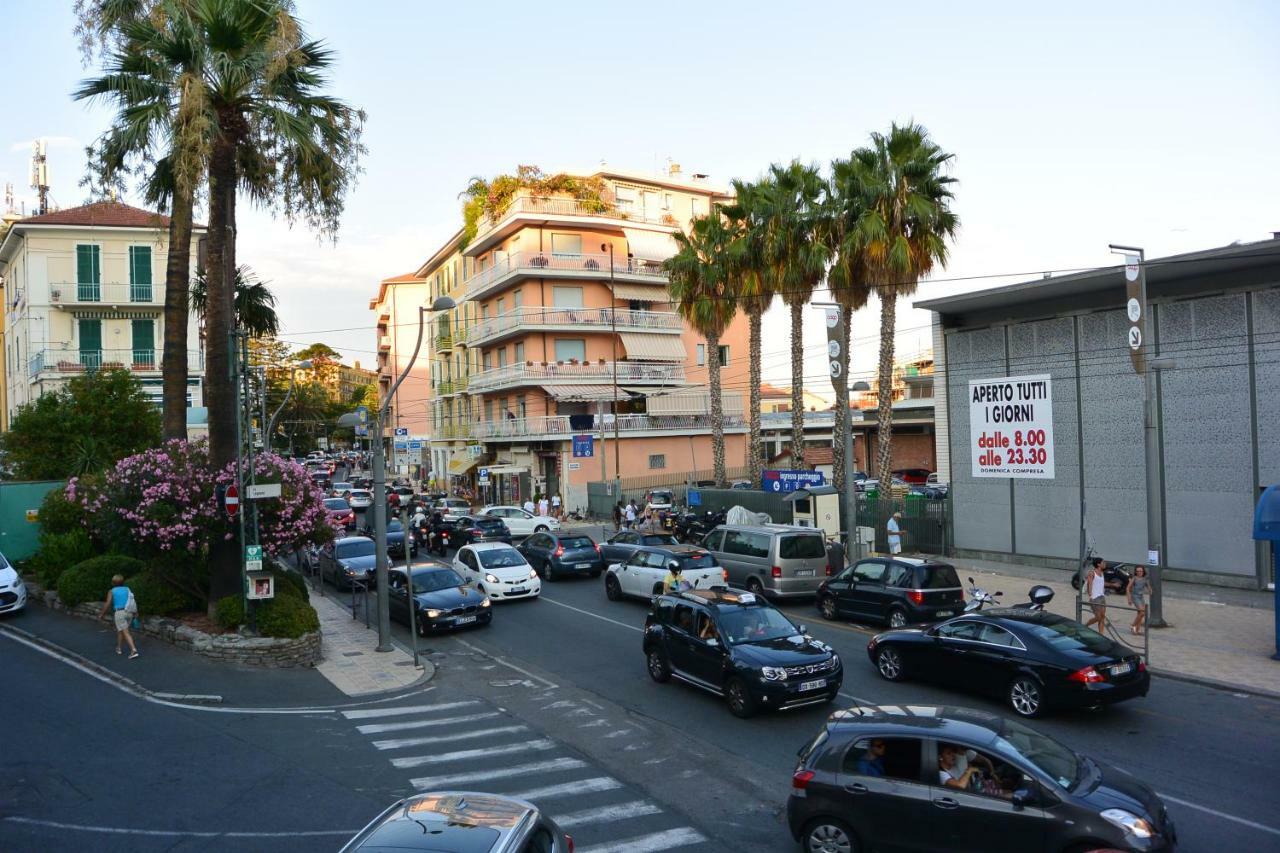 Mare Foce E Centro Apartment Sanremo Exterior photo